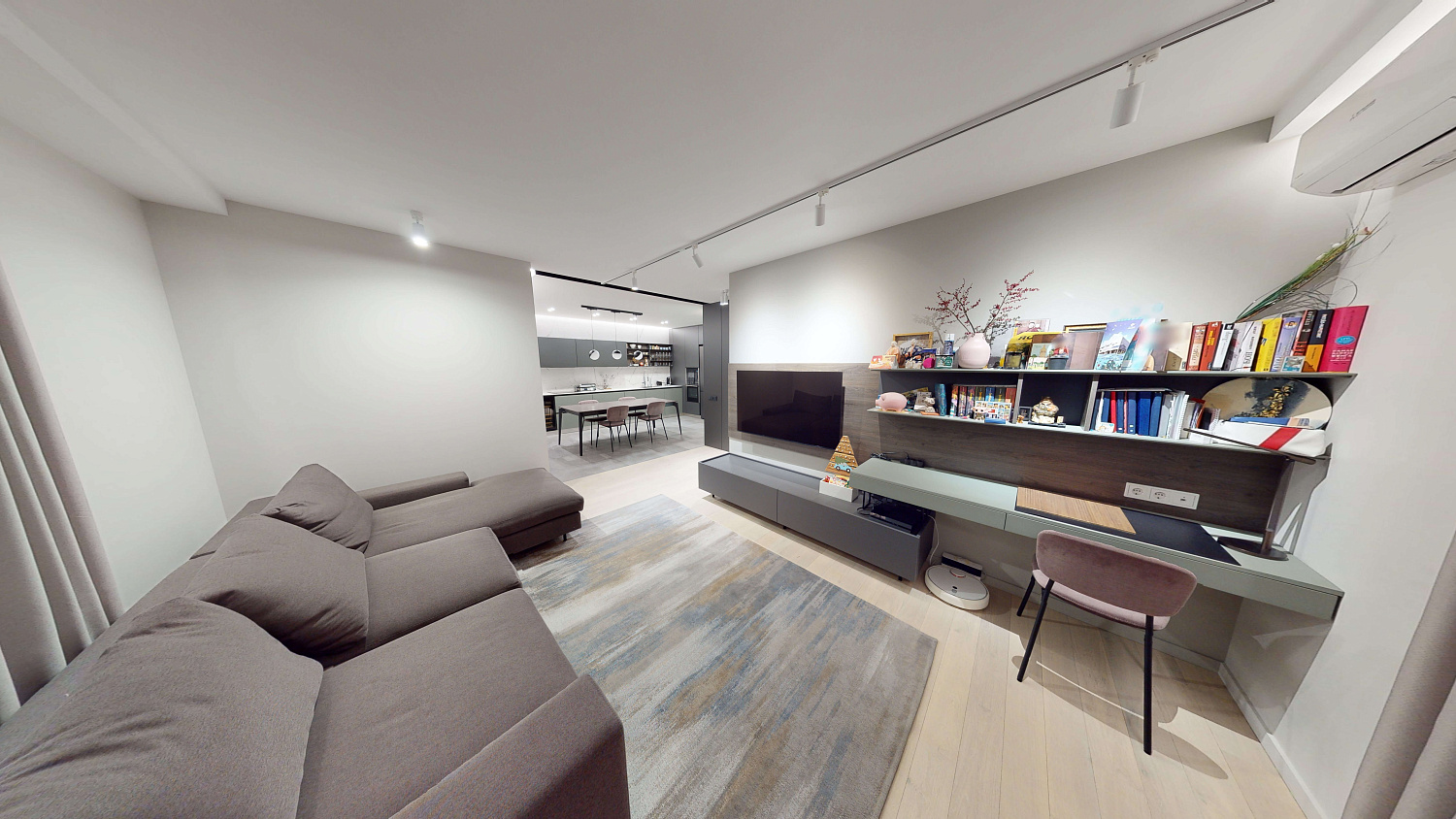 Pobediteley Ave. 135B, kompleks mieszkaniowy „D3”
